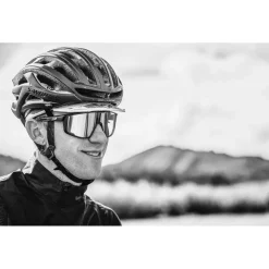 Lunettes de soleil Julbo Fury Noir Translucide Noir Reactiv Performance 1-3 Laf