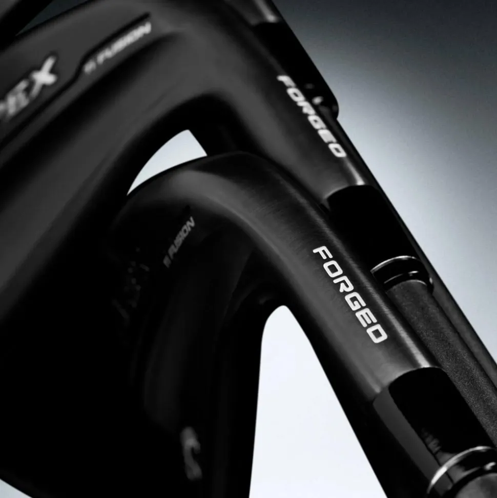 Serie de fers Callaway Golf Apex Titanium Fusion Irons